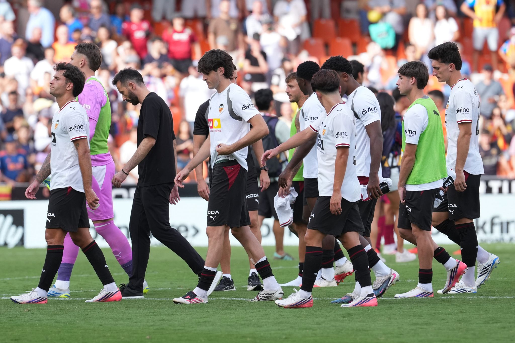 Sunday Slump Valencia shakes up soccer operations to try to end dismal slump at the ...