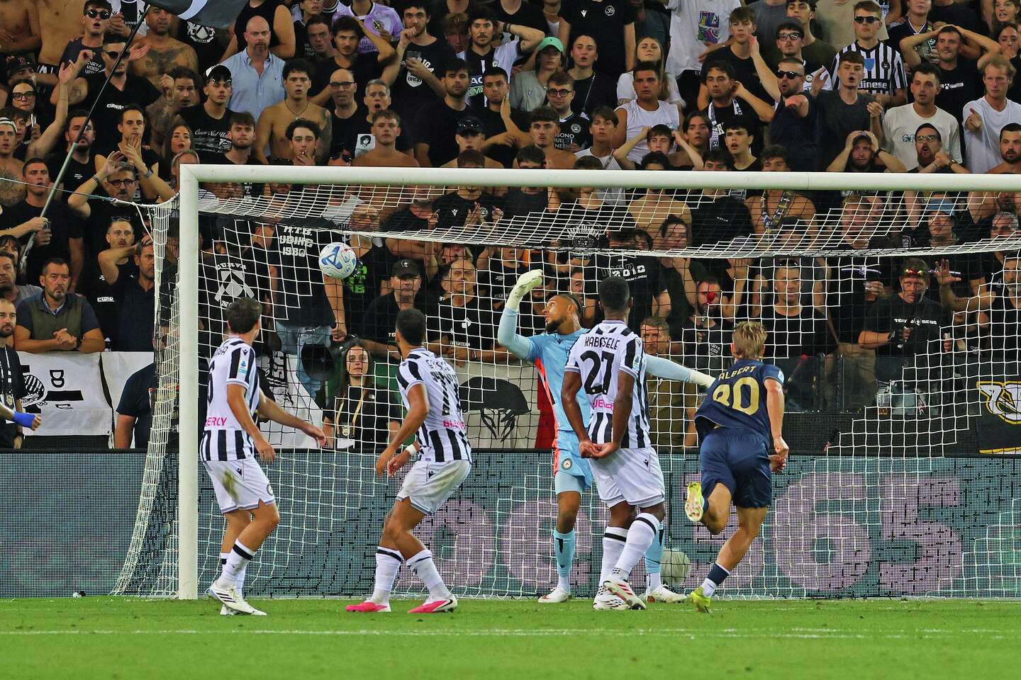 Lazio go joint top in Italy, while Real Sociedad takes dramatic victory