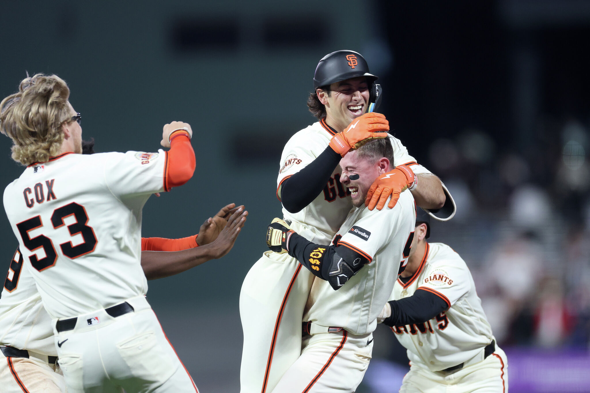 Giants eke out win in extras after Logan Webb delivers strong bounce-back start