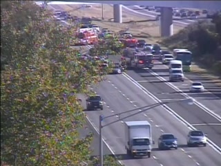 Manchester crash closes 2 lanes on I-84 west during Tuesday's commute, officials say