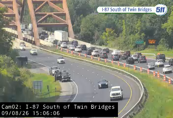 Twin Bridges crash closes lanes, snarls Northway traffic