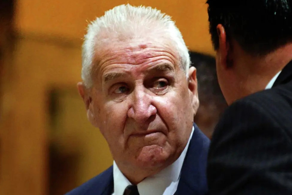 Dominic Badaracco, long linked to the disappearance of his wife and later convicted in a related bribery case, has died at 90.
