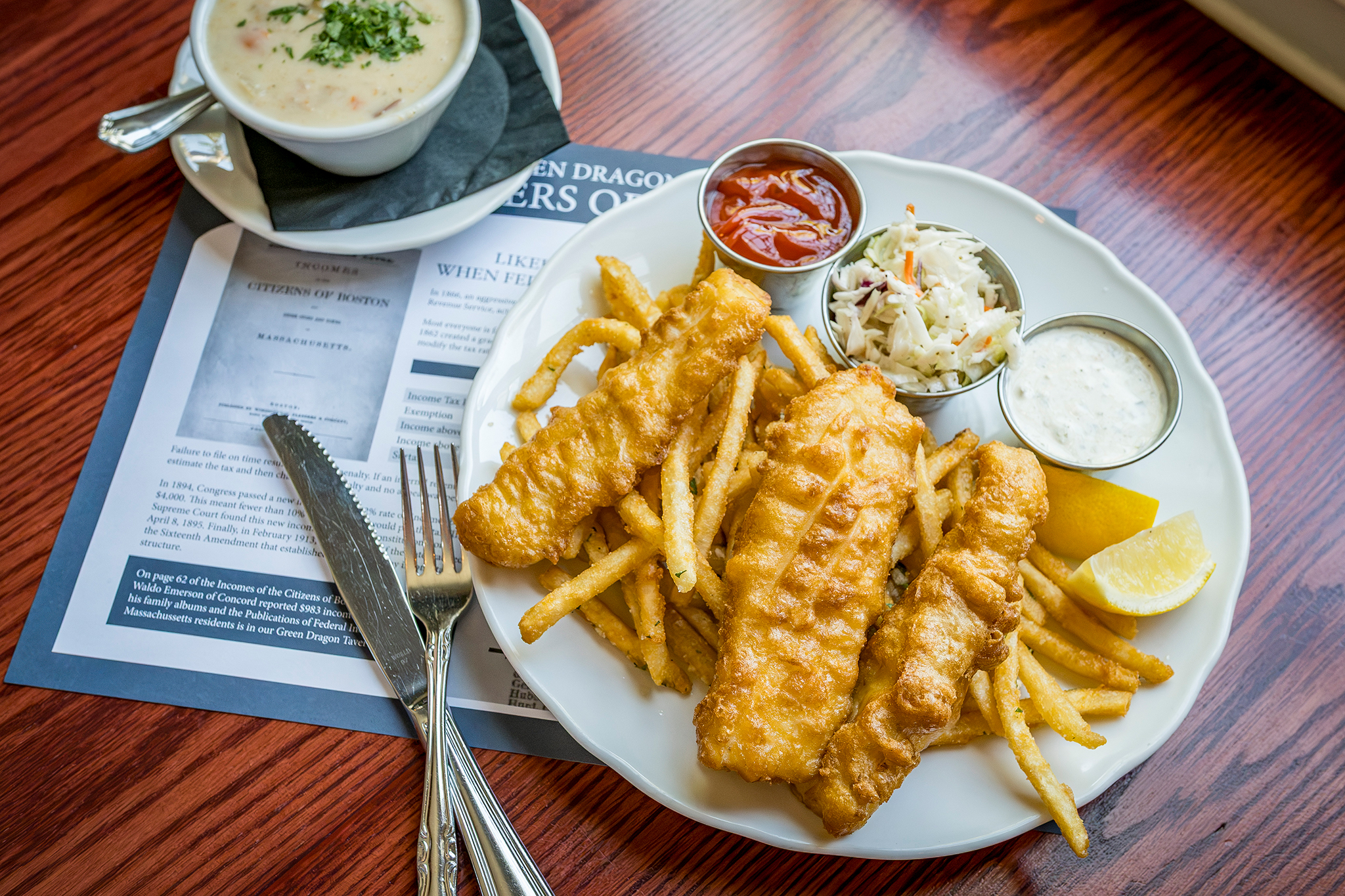 Calif.'s Revolutionary War-themed restaurant is as wild as it sounds