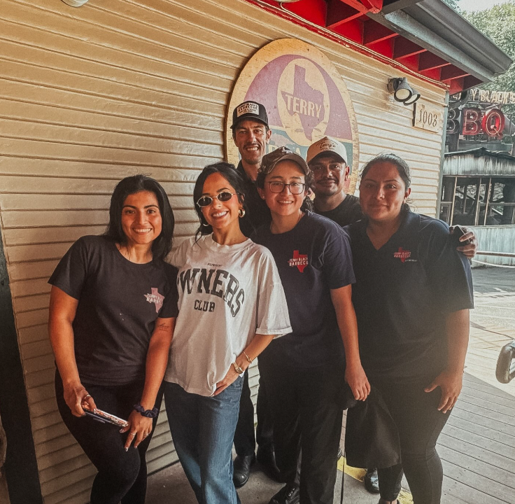 Conchas, BBQ: Cali pop star goes Texas during her visit