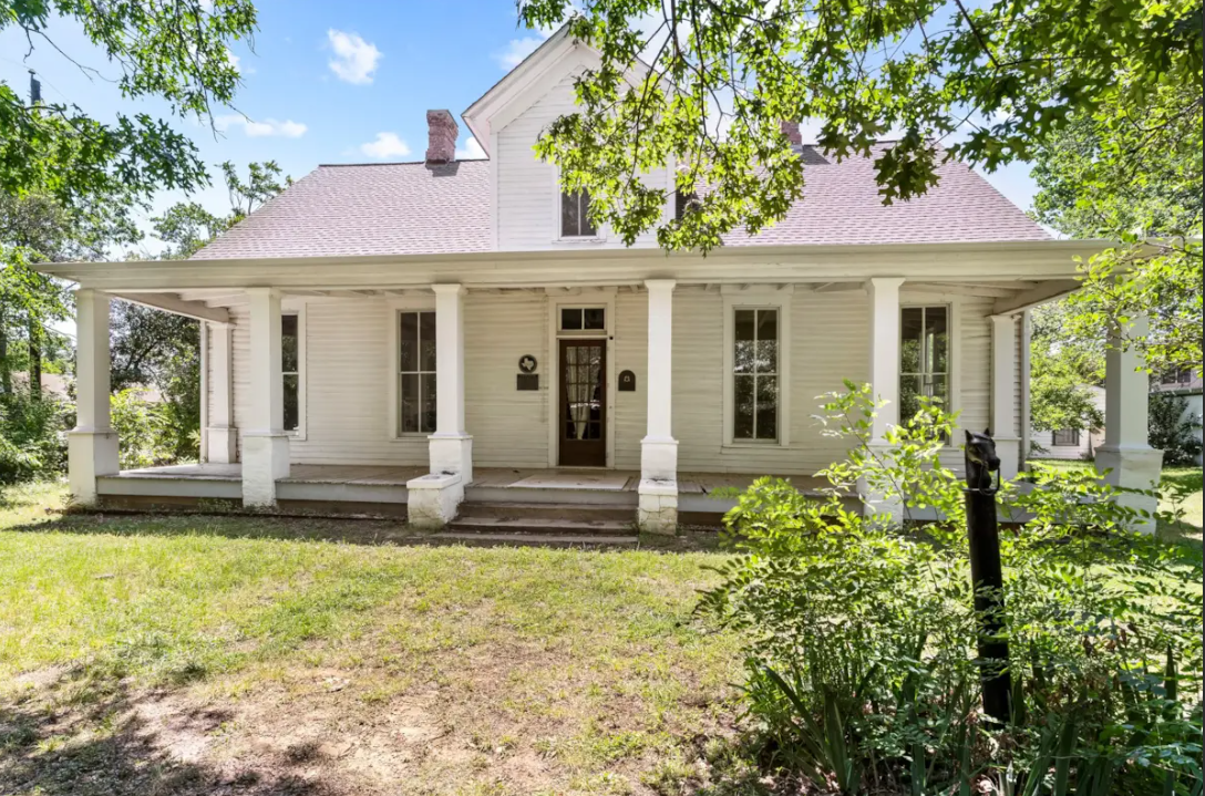 chron.com - Molly Wilhelm - A piece of North Texas farming history is now for sale-with a catch