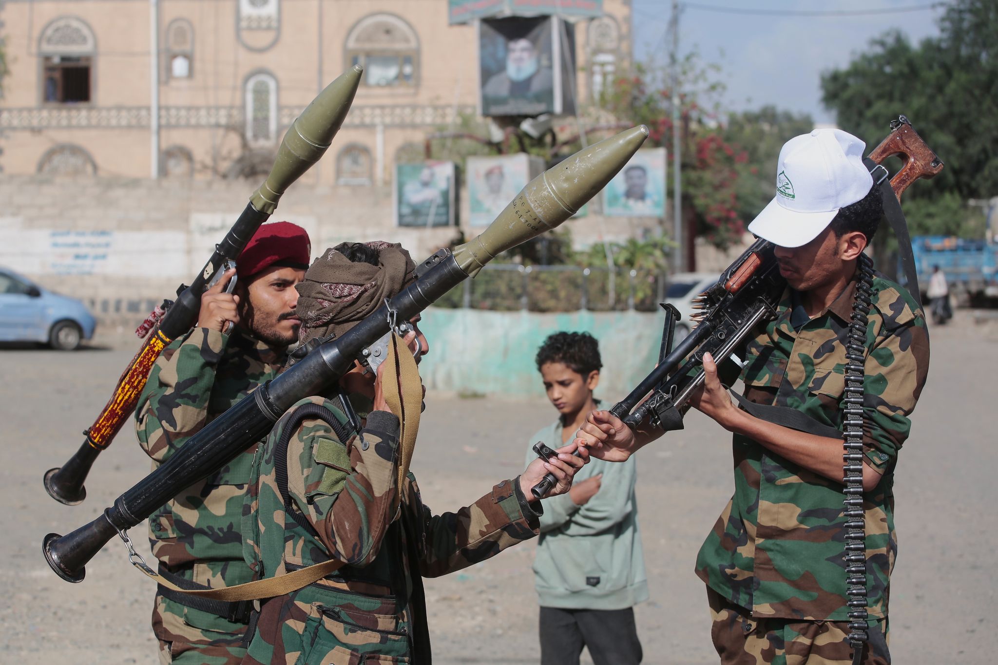 Photo: sfgate.com Iraq Ousts Commander After Drones Target Saudi Pipeline