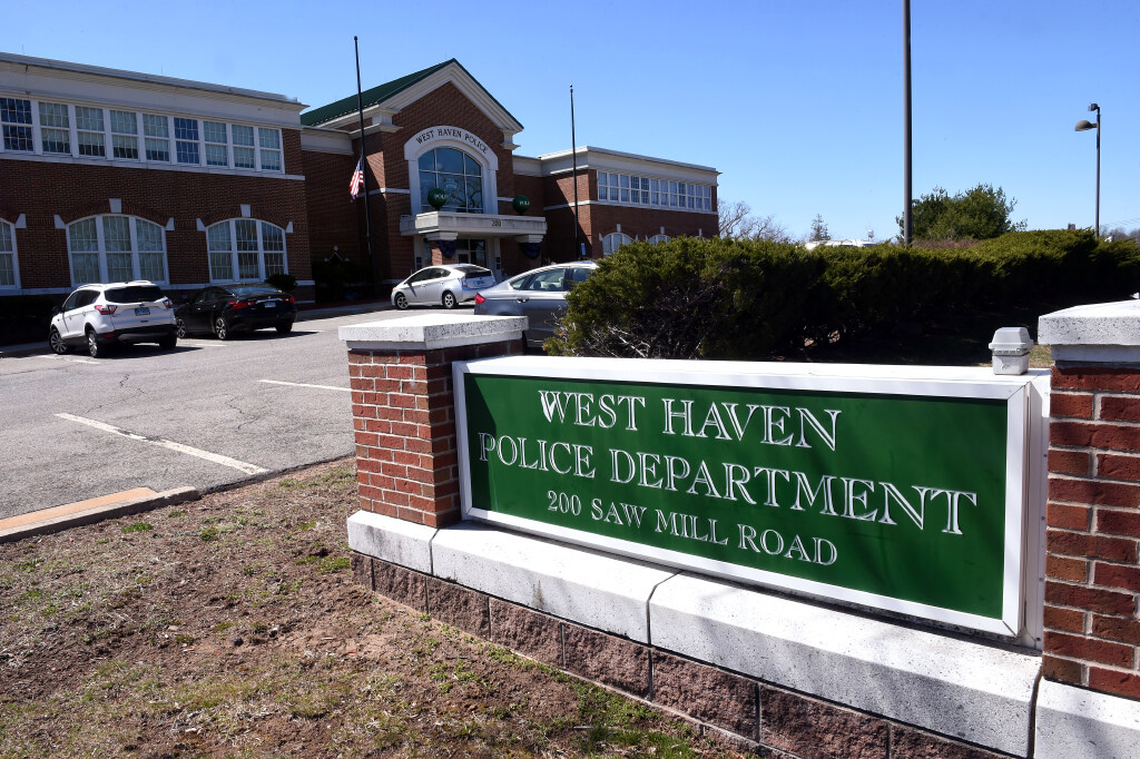 Former West Haven elementary school PTA head charged with stealing $4,000