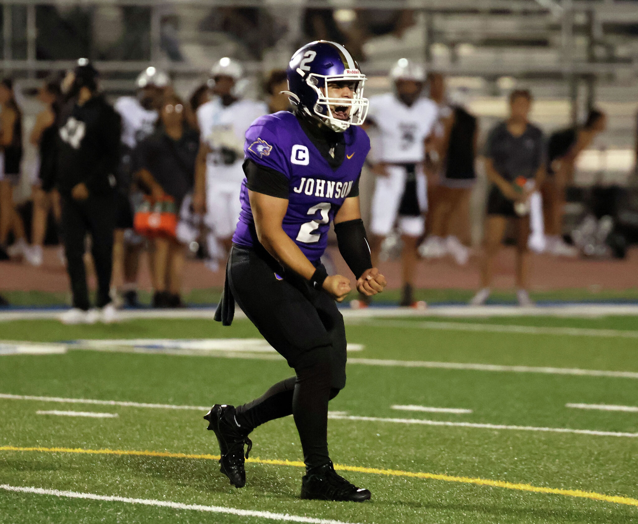 Vicente Robles delivers superhero performance in LBJ’s high-scoring win