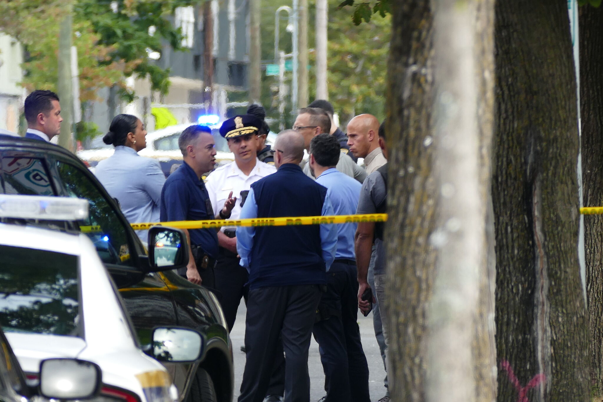 17-year-old 'critical' after New Haven shooting on Dixwell Avenue, police say