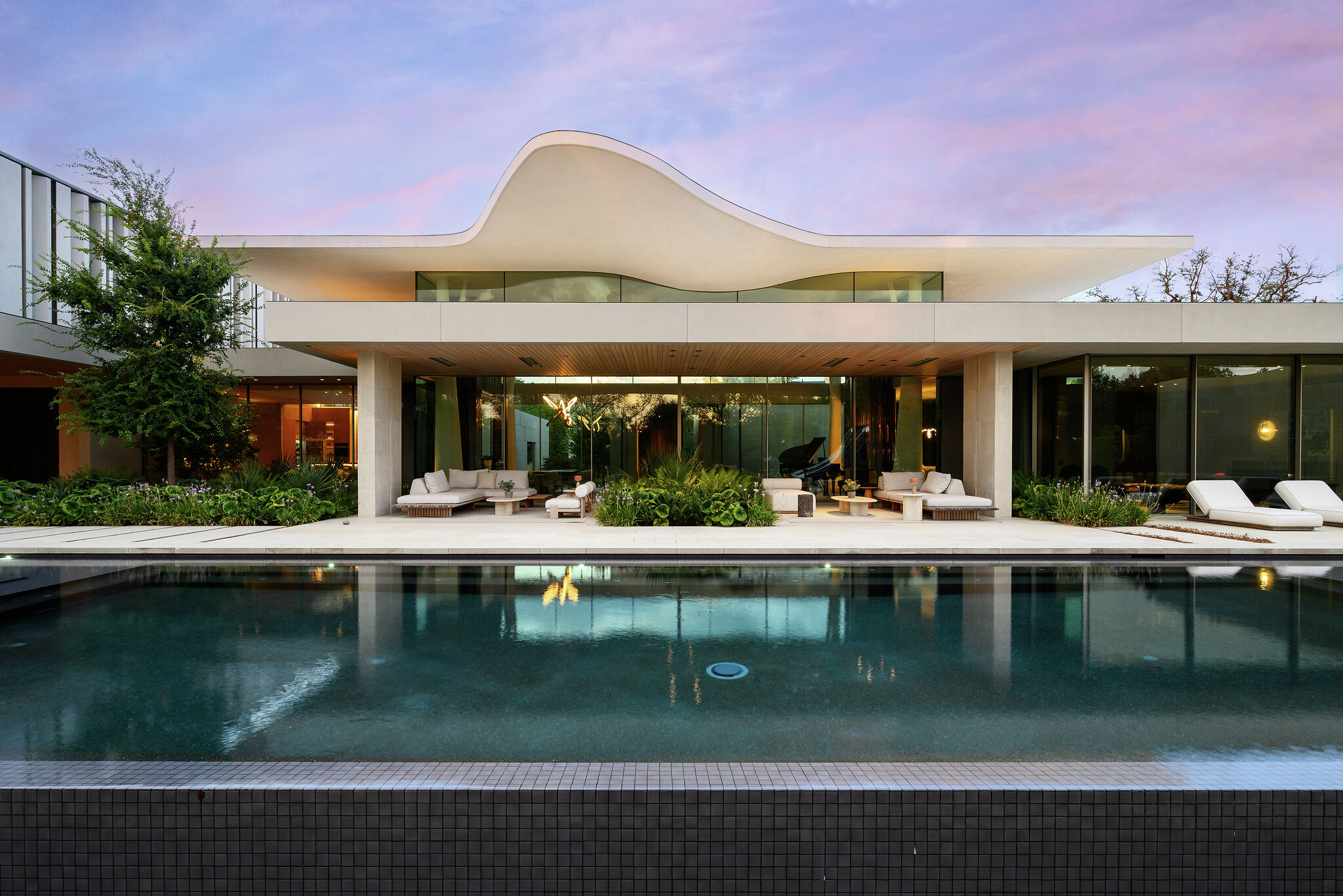How did a sliver of Preston Hollow get three of Dallasâ most expensive home listings?