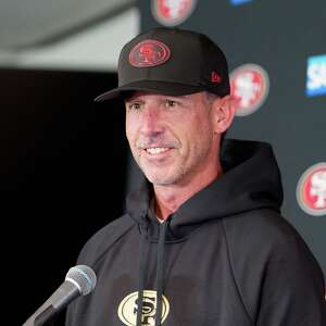 49ers’ Kyle Shanahan, approaching franchise history, reportedly gets extension