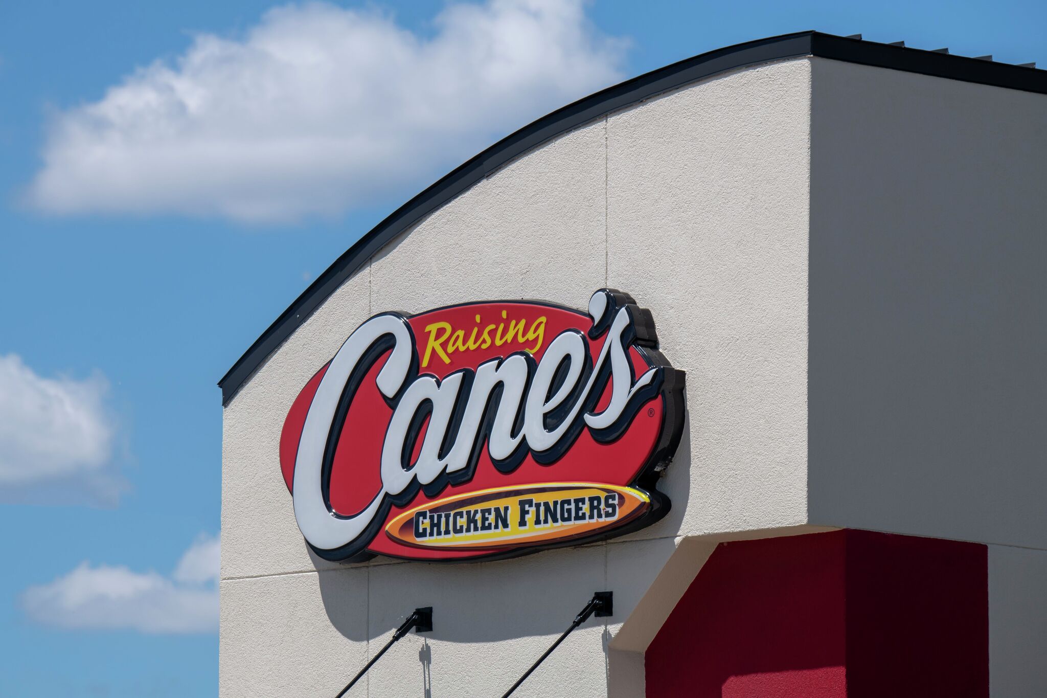 Raising Cane's to finally open at SF's Fisherman's Wharf