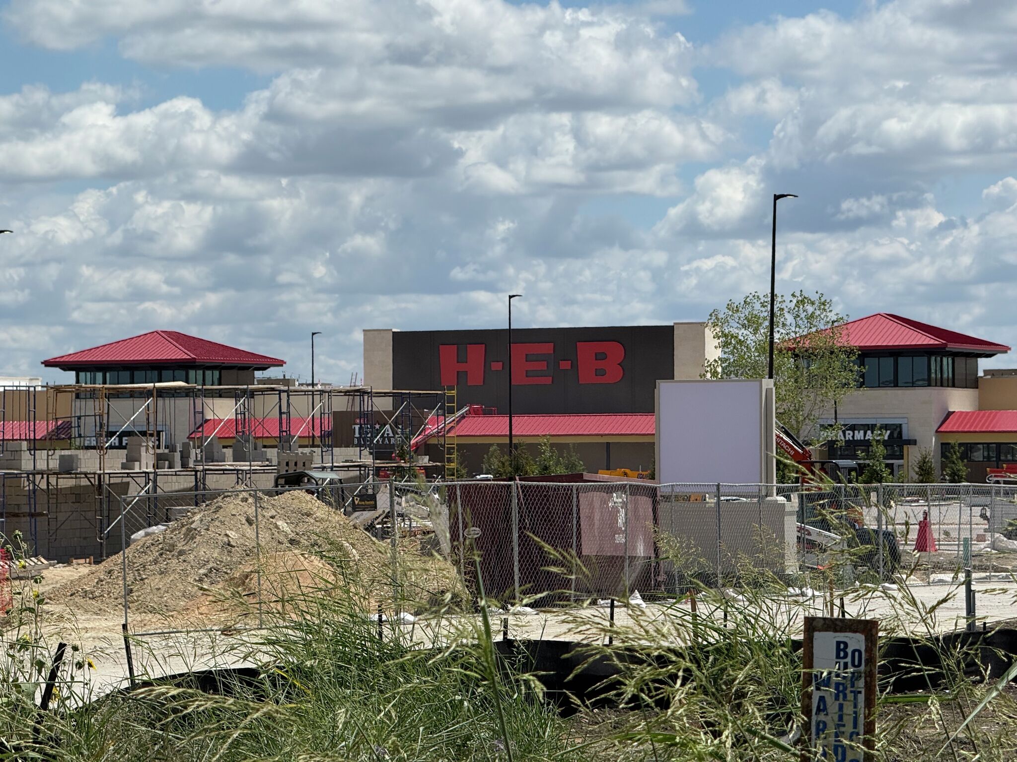 H-E-B brings massive new store to San Marcos. Here's when.