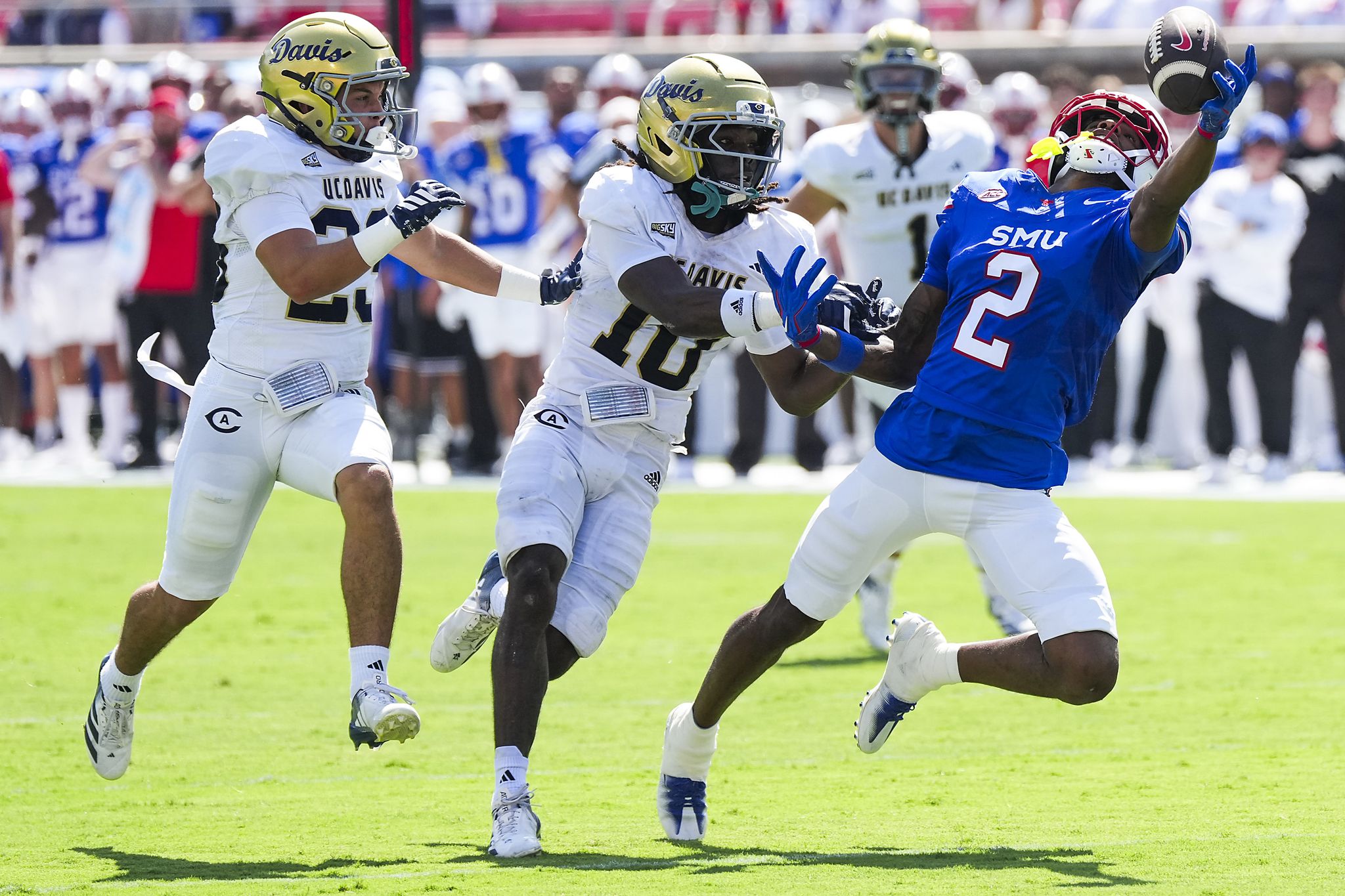 SMU's new-look collection of weapons for Kevin Jennings embracing its identity, depth