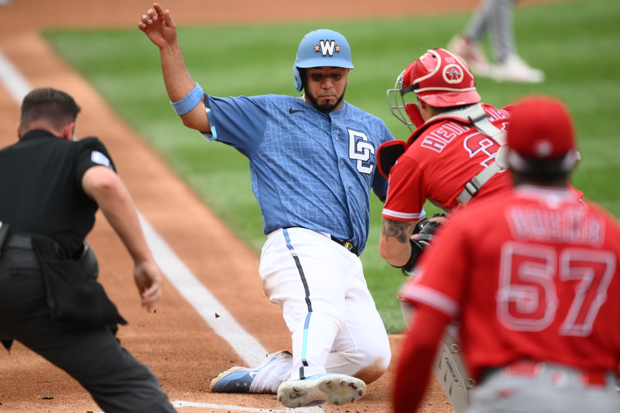 Alvarez shines, Nats beat Angels 6-5 despite another bullpen collapse