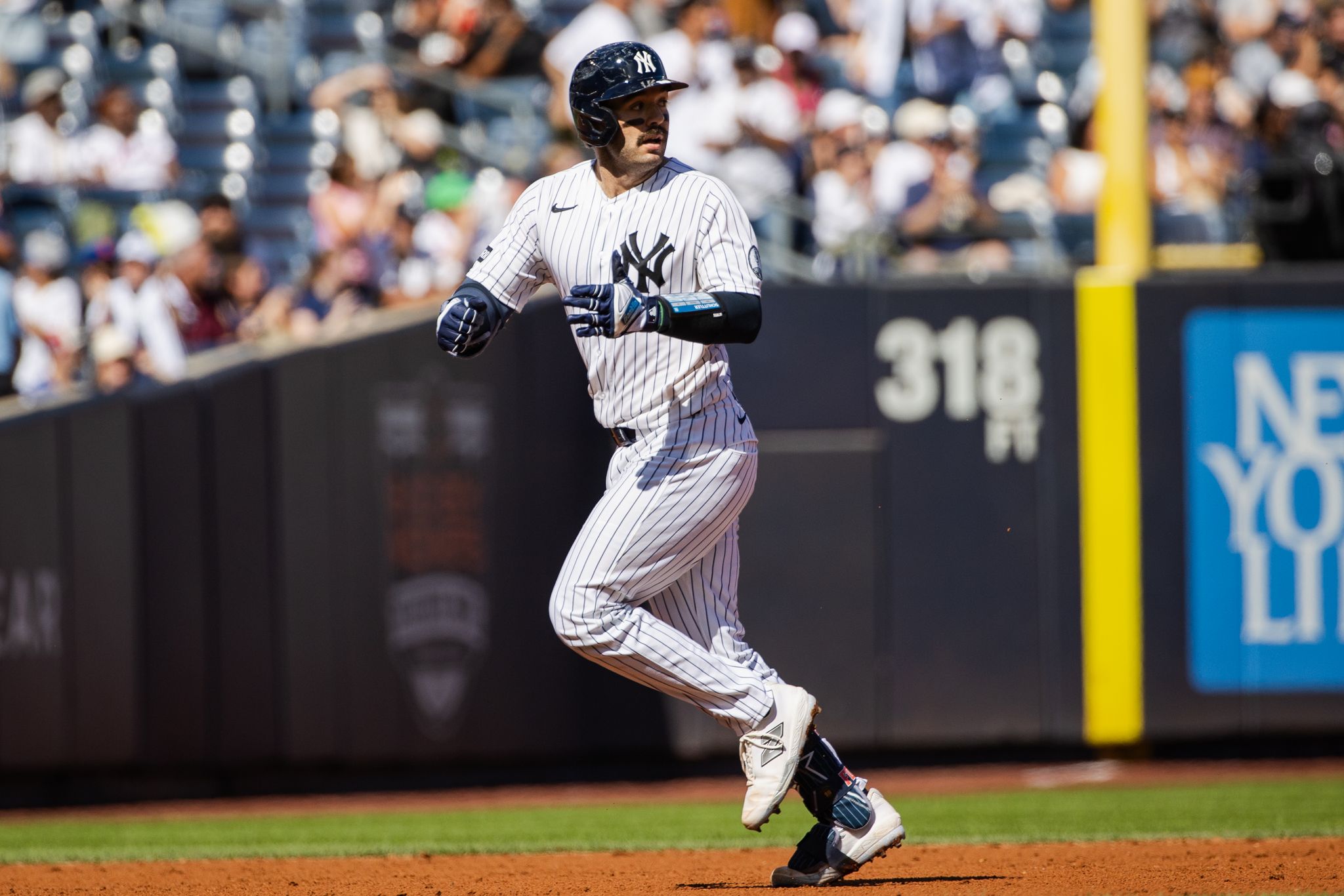 Schlittler takes over big league ERA lead, Yanks beat Mets 2-0 to close in on postseason berth By LARRY FLEISHER , Associated Press Sep 13, 2026