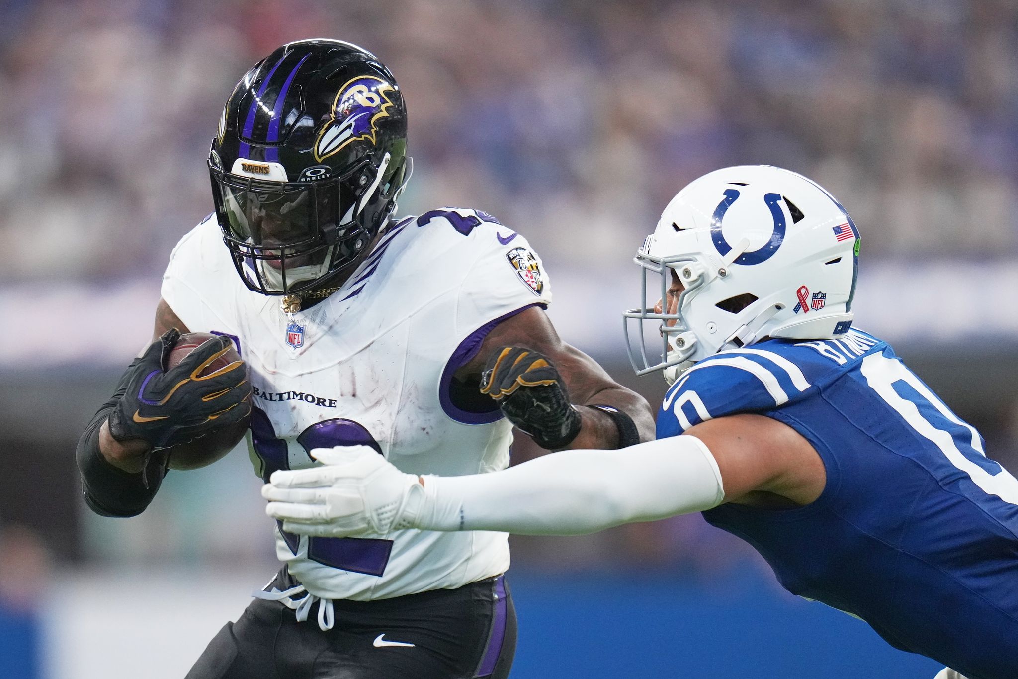 Derrick Henry corre para 3 TD y Lamar Jackson brilla en triunfo de Ravens 41-23 ante Colts