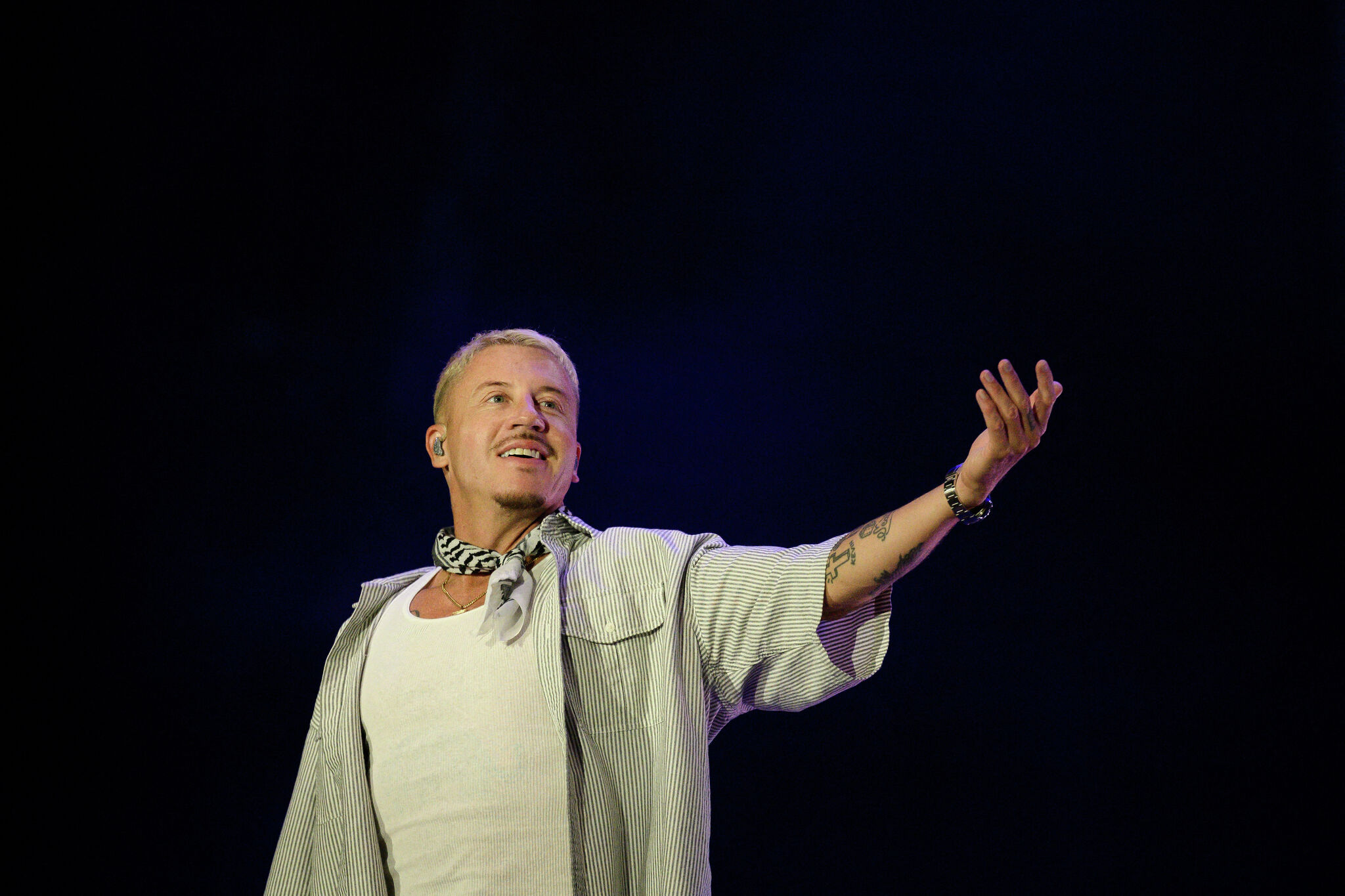 AT&T Stadium objected to Macklemore on Ed Sheeren Tour, reports say