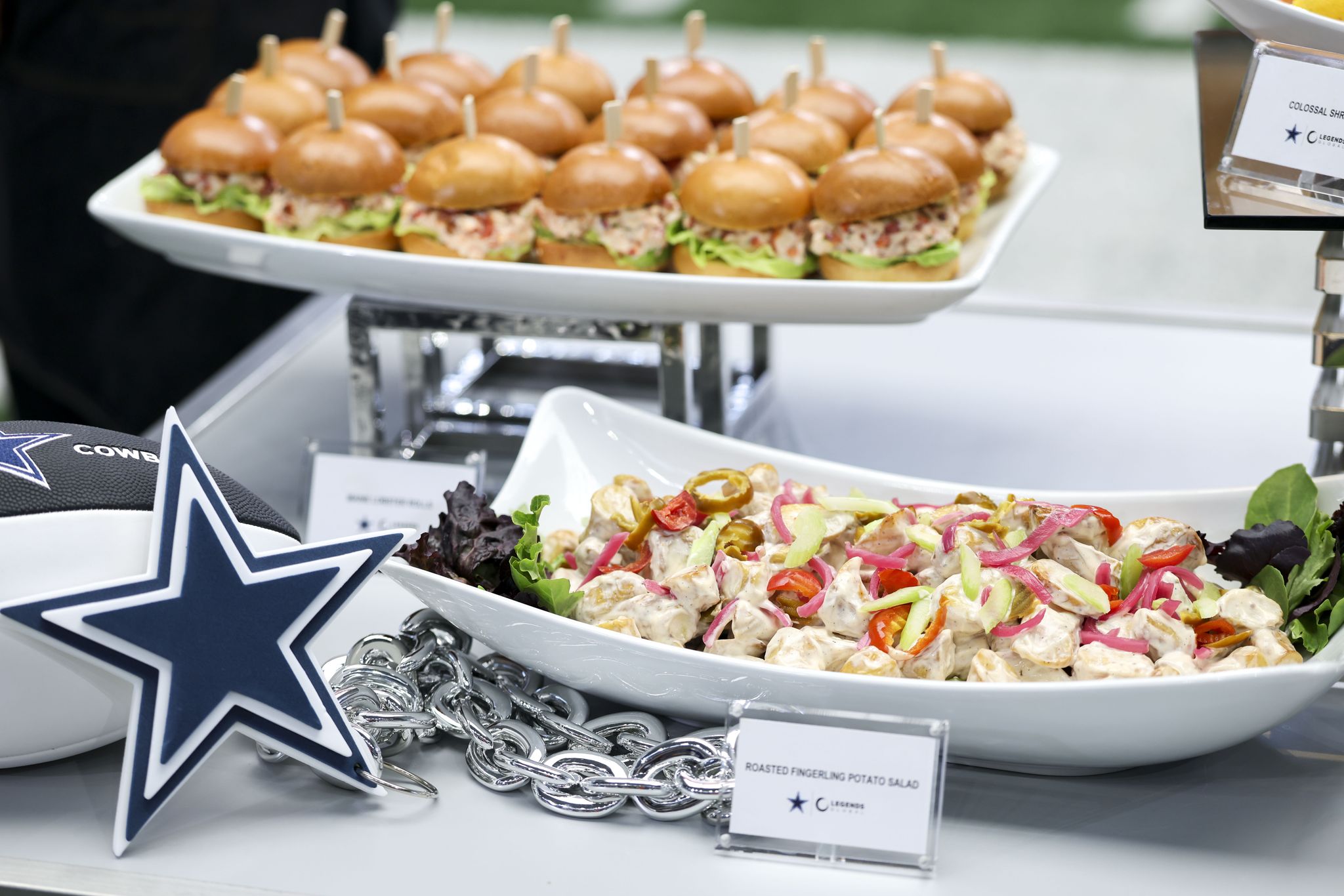 Are you a nachos lover? You’ll be happy at any Dallas Cowboys game