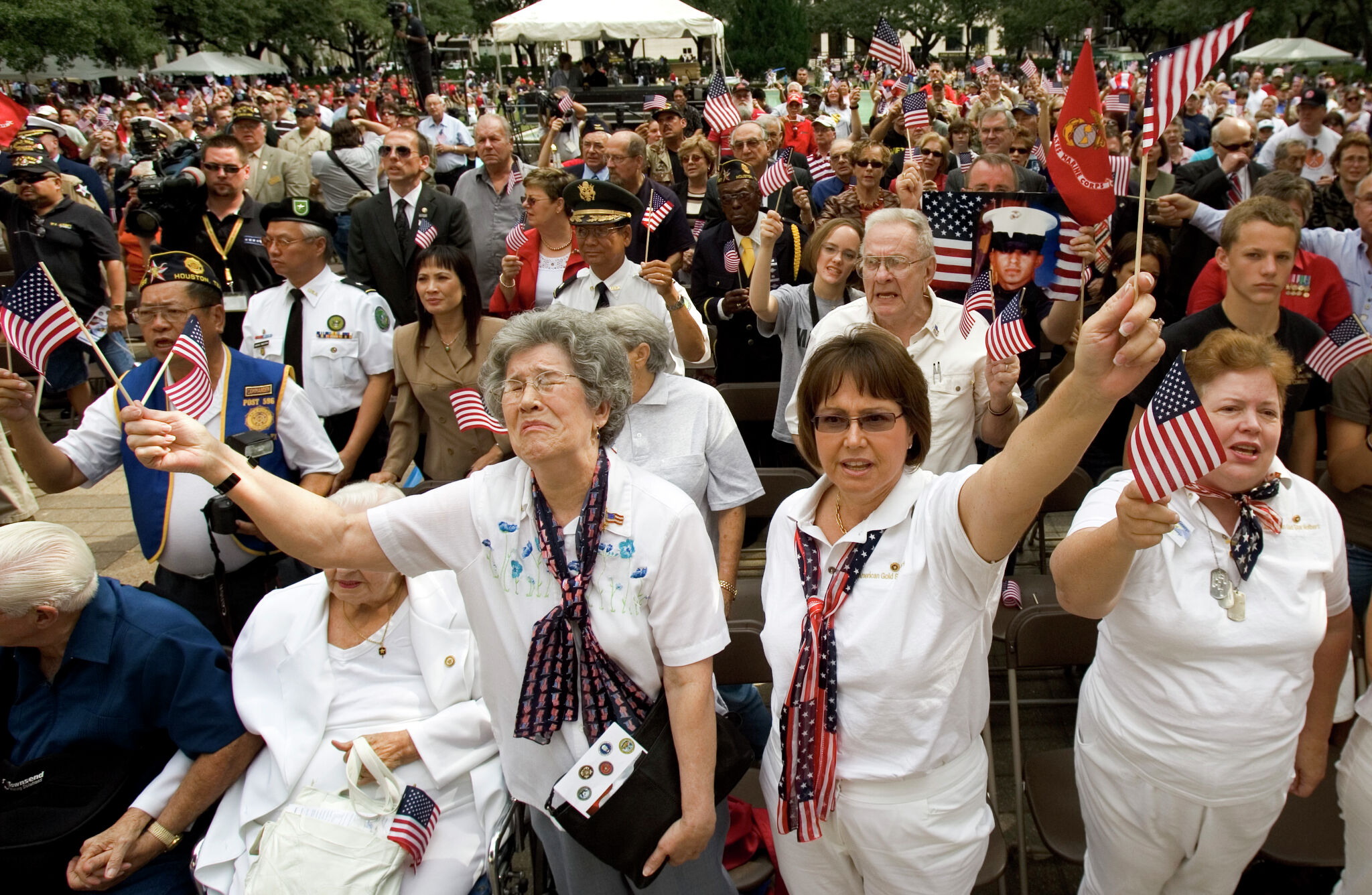 Gold Star Mothers Honor Fallen with Tree of Life