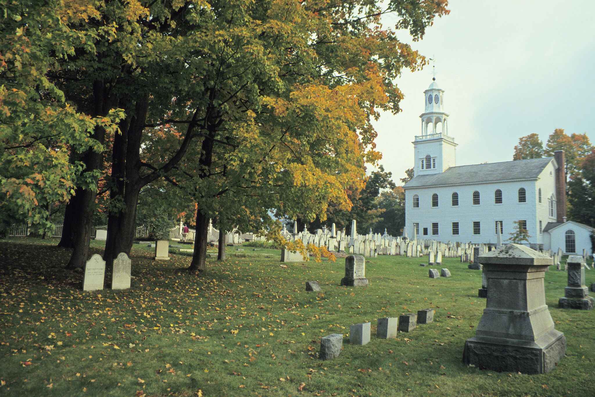 https://s.hdnux.com/photos/01/67/27/70/31292980/3/rawImage.jpg