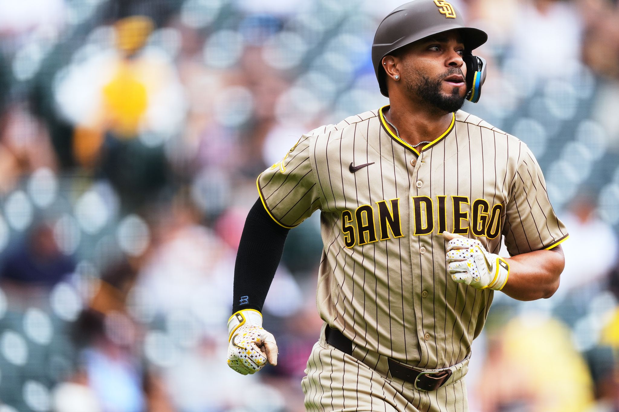 Xander Bogaerts misses a cycle by a single as the Padres roll past