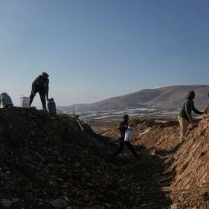 Israeli man critically wounded in West Bank shooting, and other Mideast developments