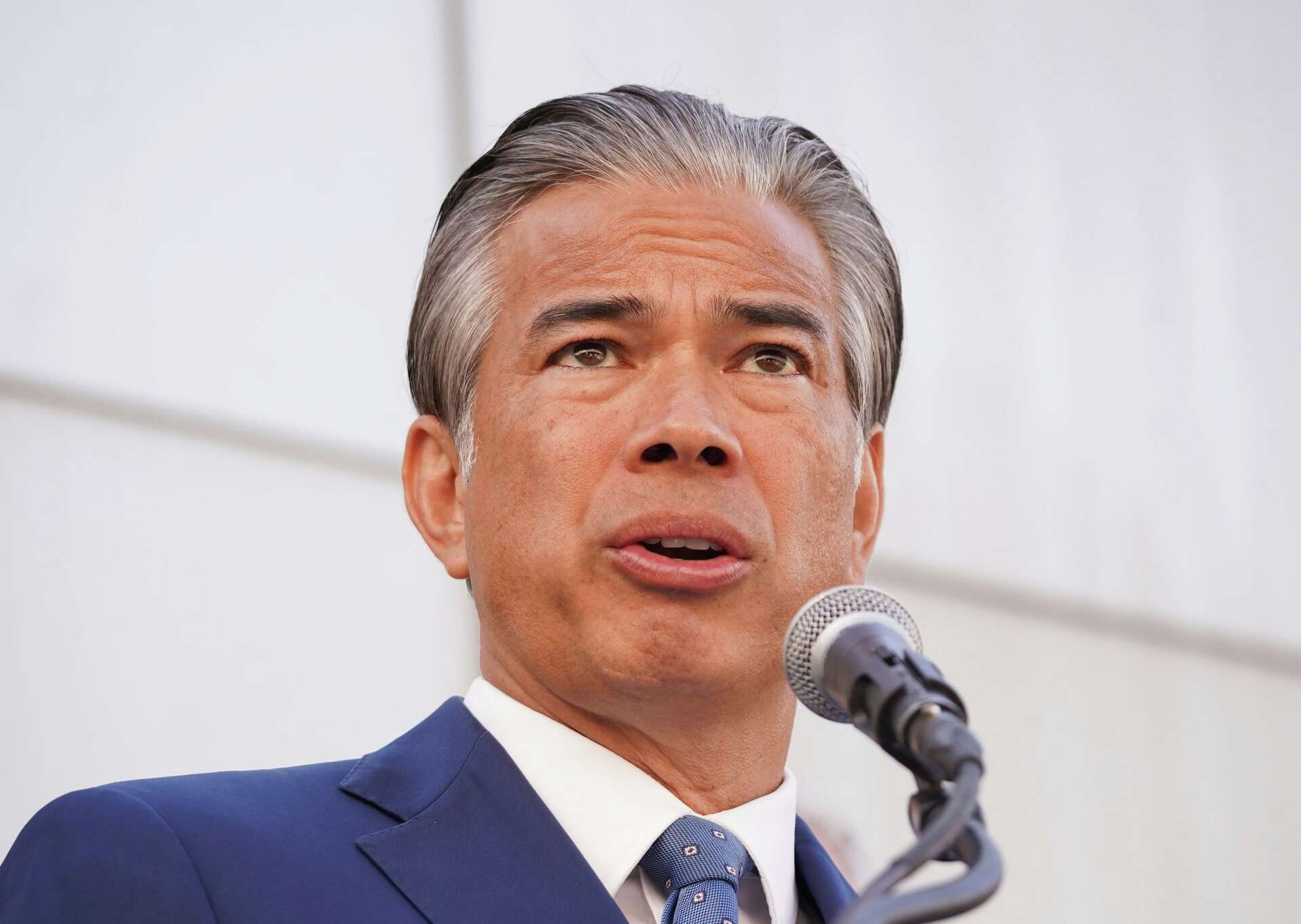 Trump administration sues California to block state from counting ...