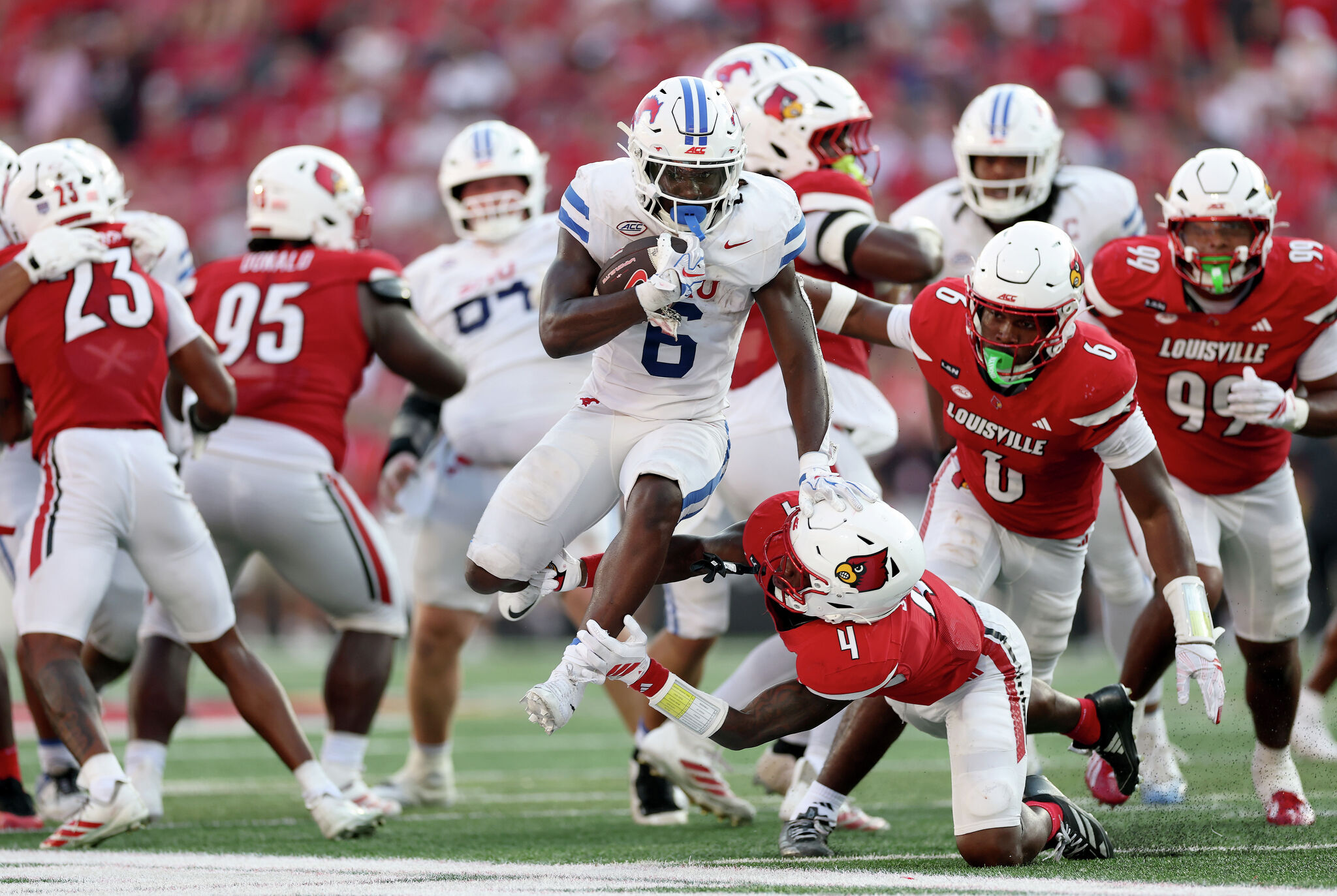 Kendrick Raphael’s breakout gives SMU optimism after loss