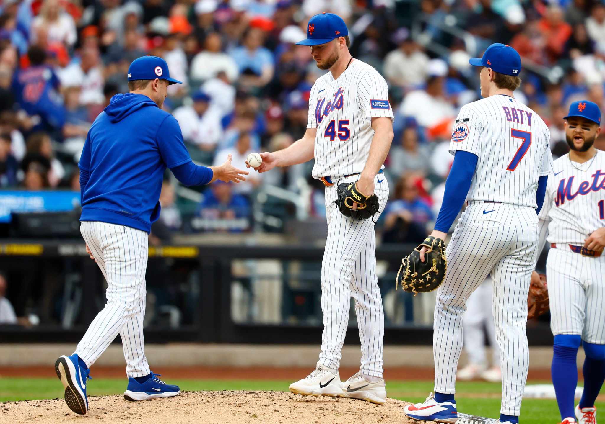 Mets Name Andy Green Permanent Manager With Three-Year Contract