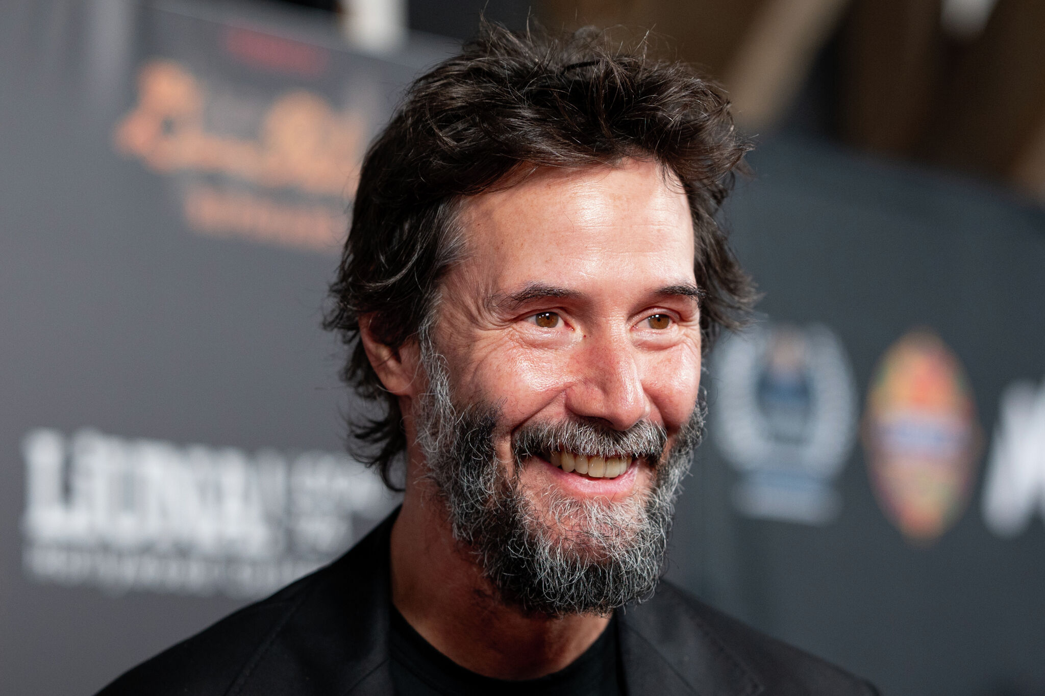 Keanu Reeves makes surprise appearance at SF music venue the Warfield