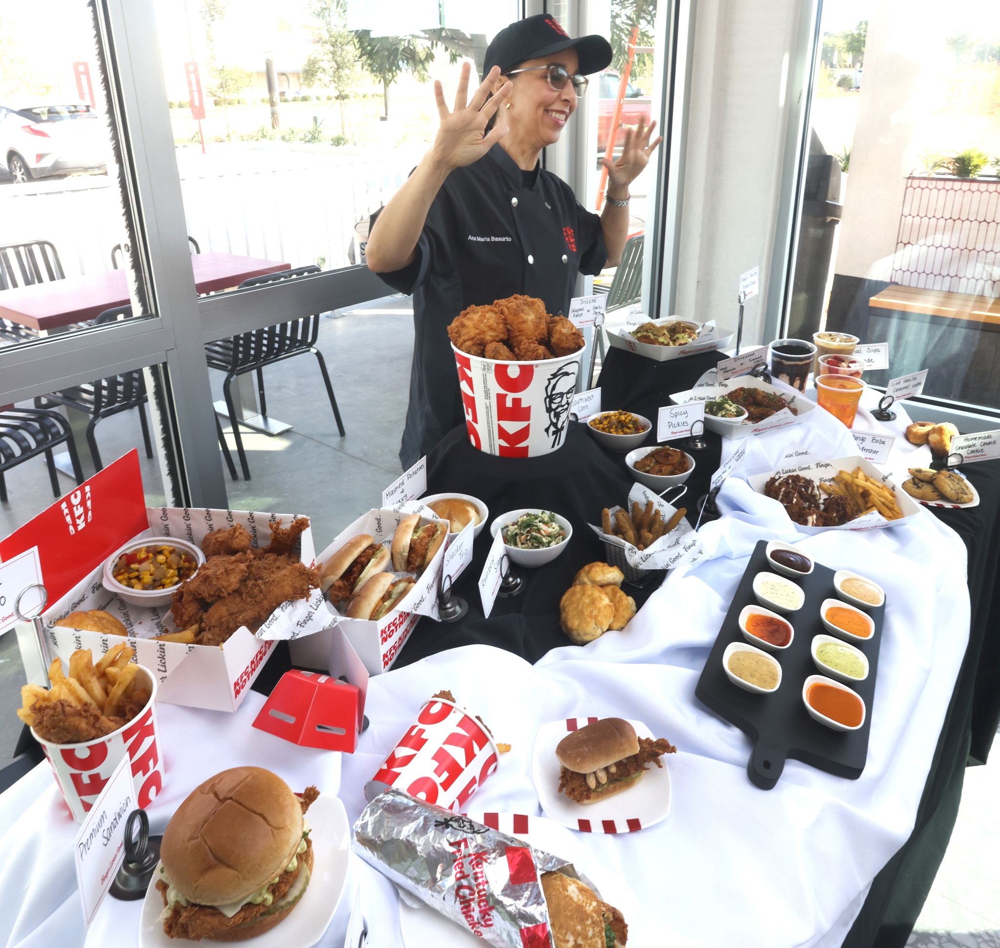 KFC eröffnet Open House in McKinney, ein Testrestaurant mit neuen ...