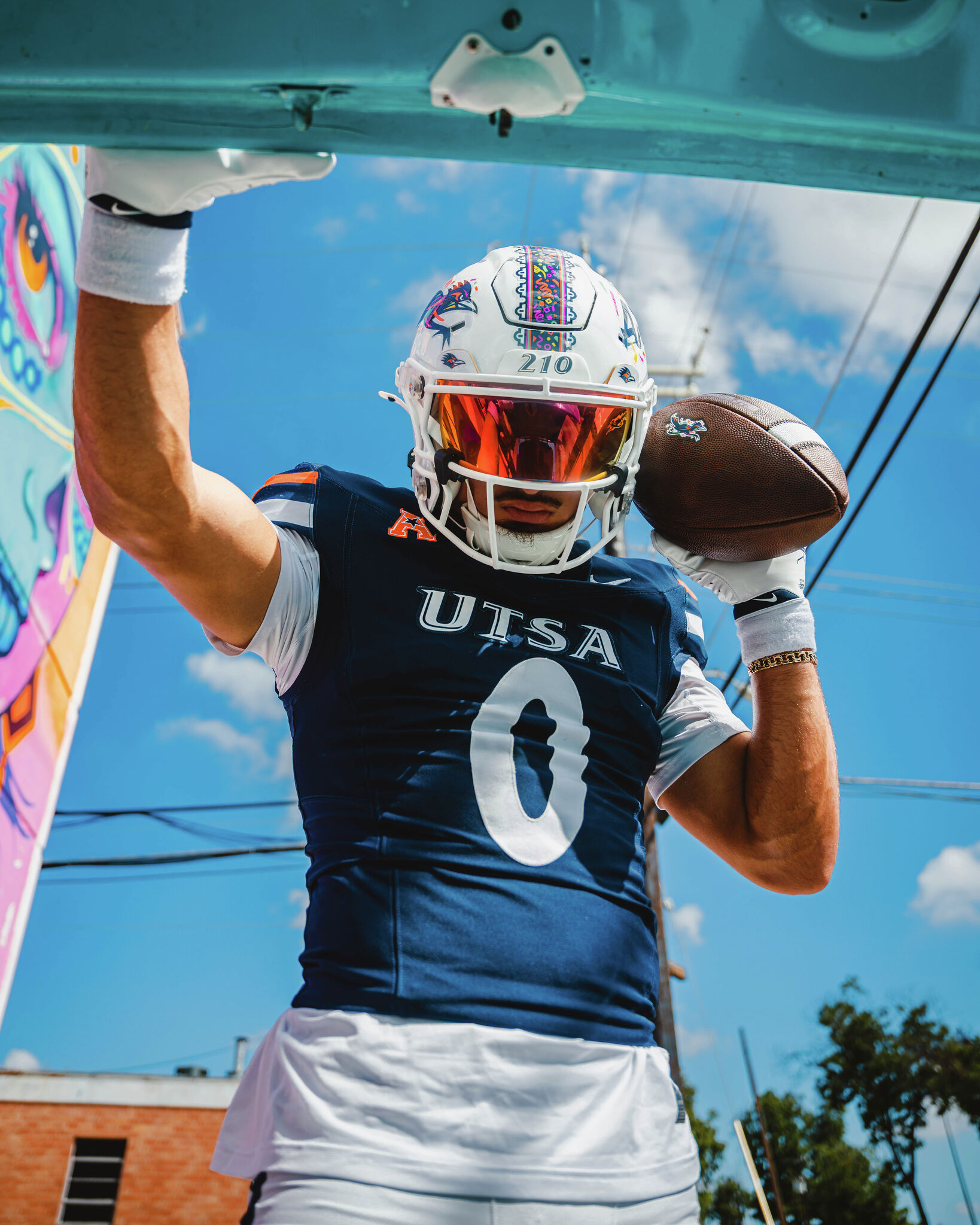 Check out UTSA football's vibrant new Hispanic Heritage helmets
