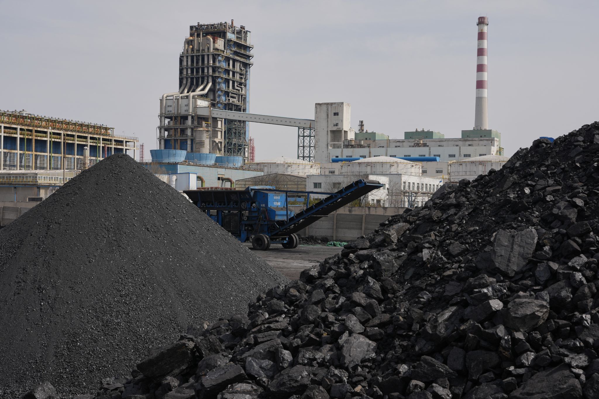 China cancels 67% of planned overseas coal power capacity