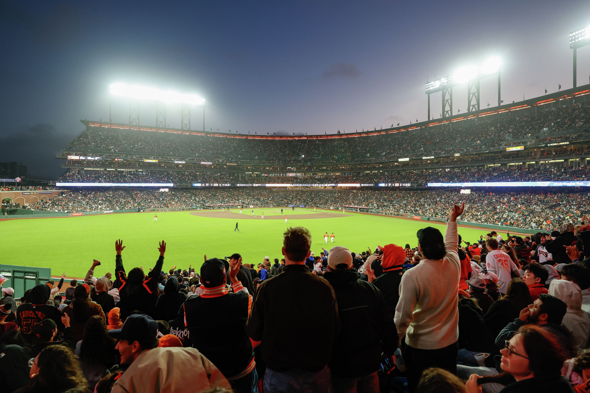 sfgate.com - Katie Dowd - Mom who went viral on SF Giants broadcast defends her husband