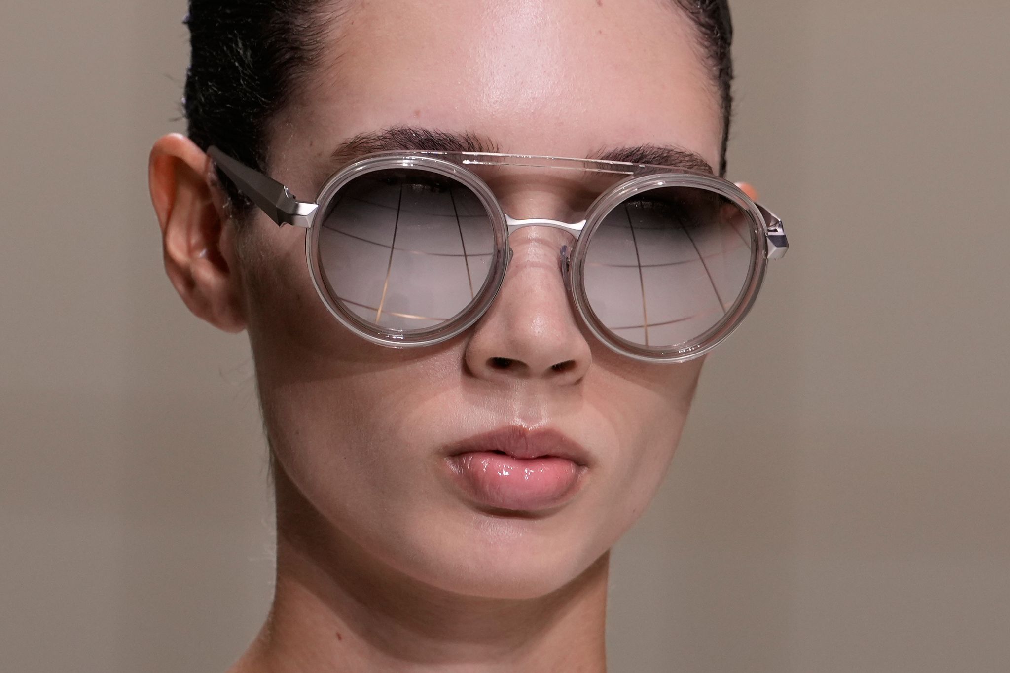 showdetails MILANO AW 2006-07 ファッション誌 Explore the highlights of Milan Fashion Week in photos