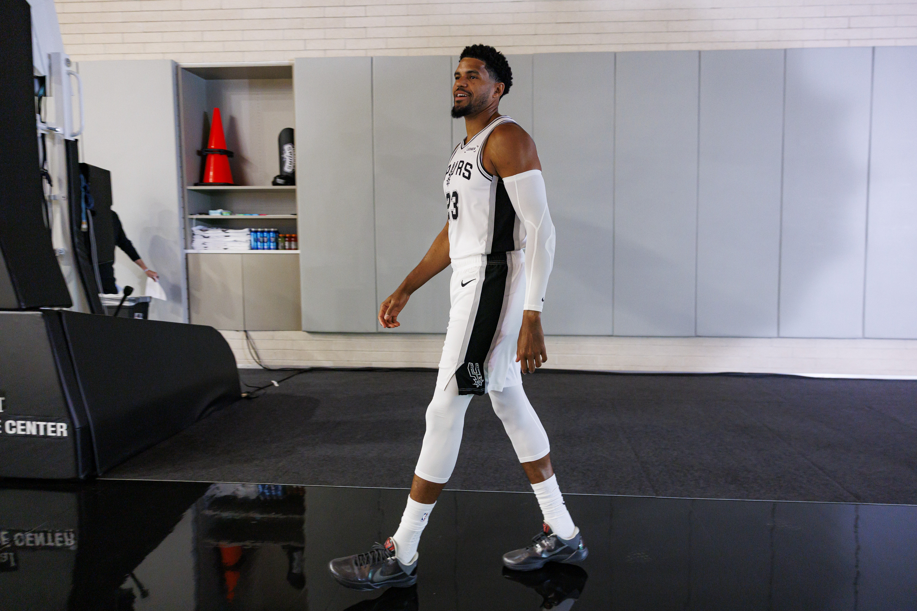 Why the Spurs tabbed Tobias Harris to fill their most glaring hole