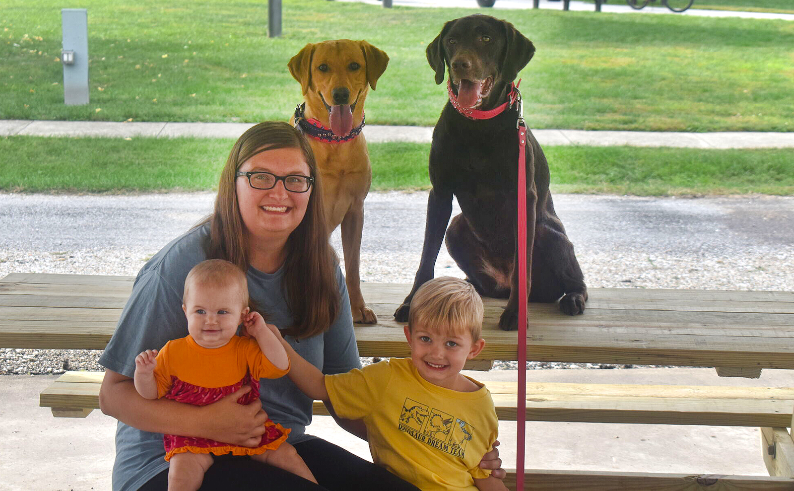 Sugar Rush Tails: Bluffs family reaches millions online