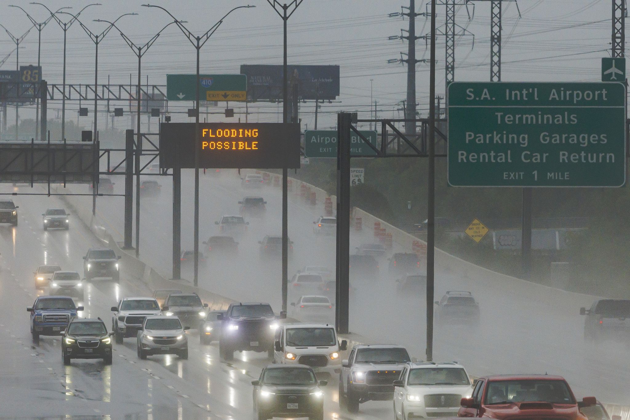 CPS outages: 800 customers without power following afternoon showers