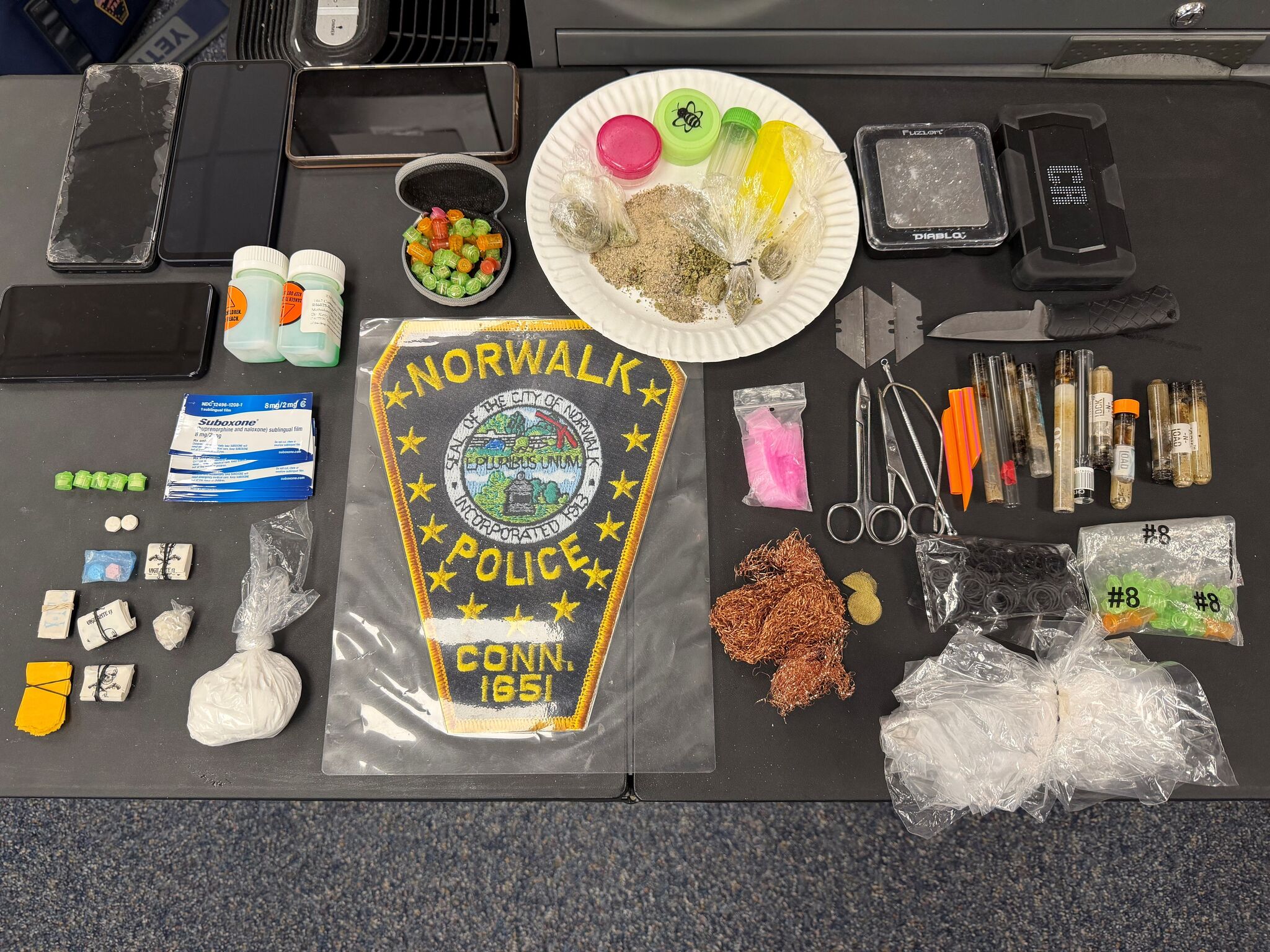 Norwalk pair caught with distribution quantity of narcotics: Police