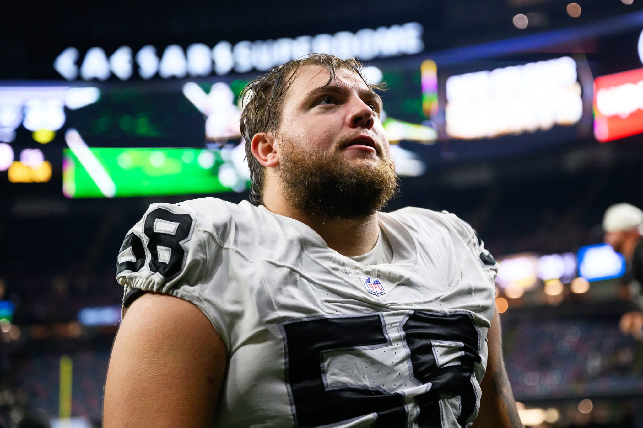 Gate Guard Game Raiders starting right guard Powers-Johnson ruled out vs. Chiefs in ...