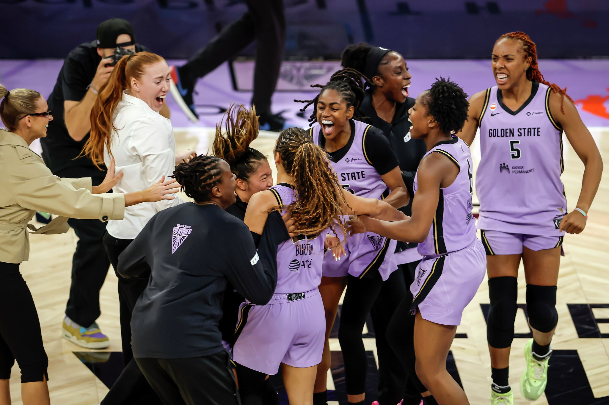Golden State Valkyries, 16 Punkte Rückstand, gewinnen und erreichen das ...
