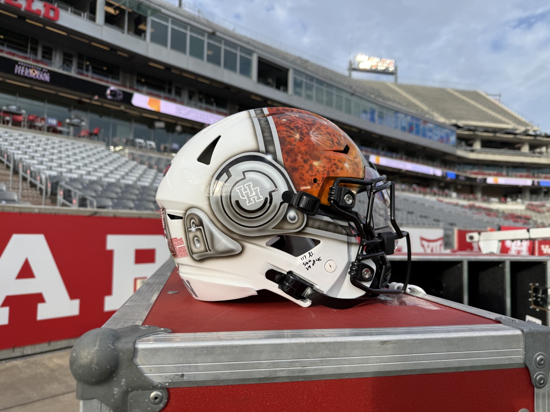 UH football: Cougars unveil space-themed helmets vs. UCF