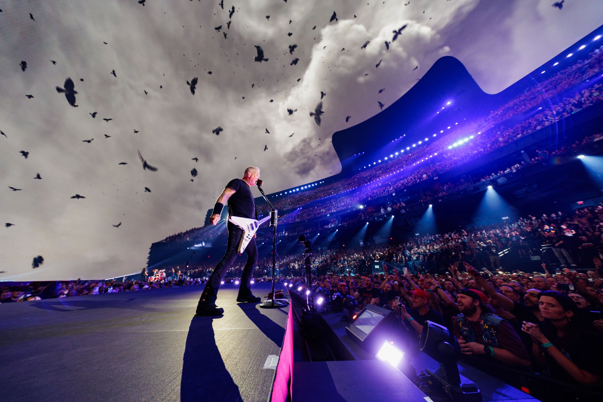 https://s.hdnux.com/photos/01/67/42/07/31334883/3/rawImage.jpg