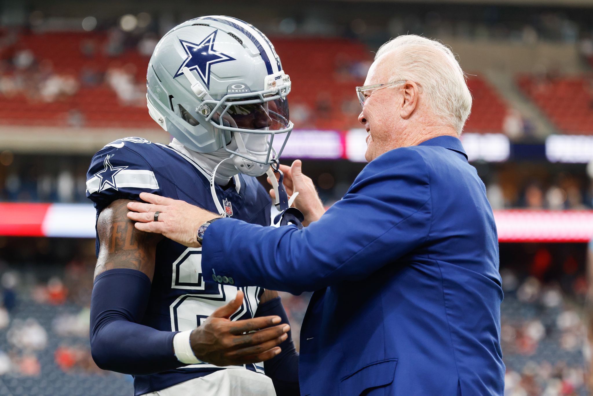 Stephen Jones expects Eagles to test Cowboys offense with heavy pressure packages
