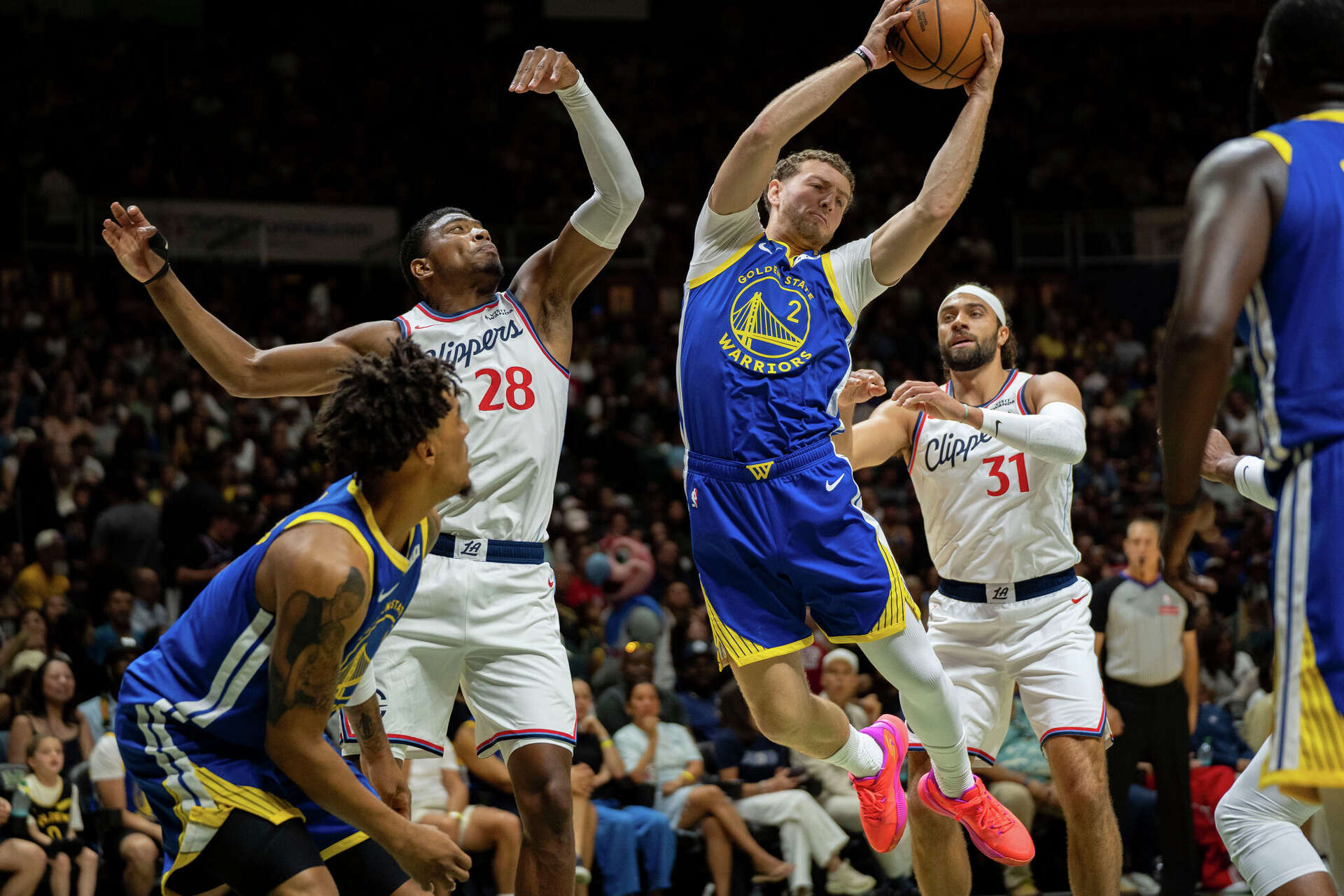 Imagem ilustrativa sobre Warriors e Lakers se enfrentam nesta quarta; veja data, horário e onde assistir ao vivo