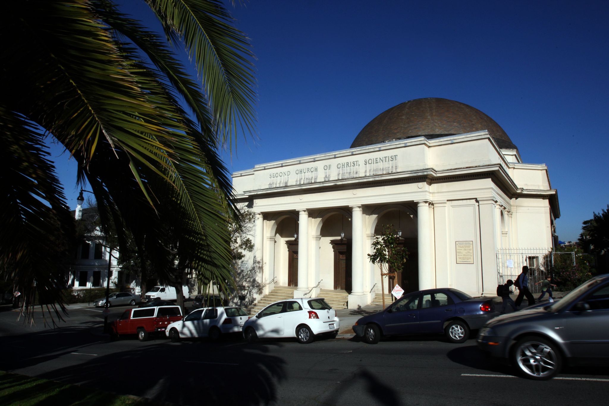 Why an iconic Dolores Park church condo sold below asking in S.F.