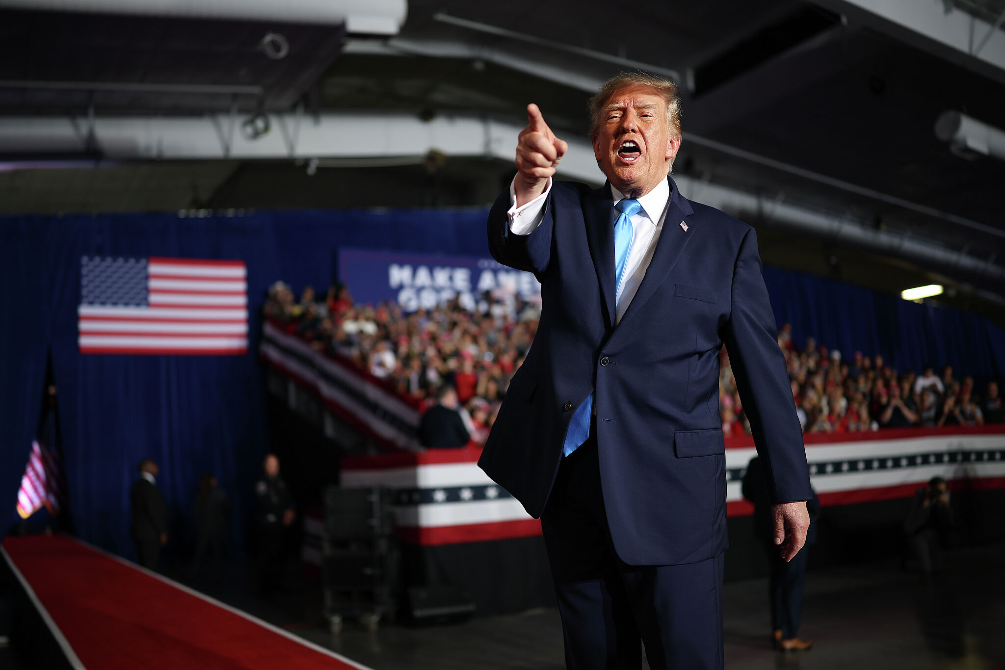 Trump’s ‘take out’ L.A. and San Diego quip lands with a thud