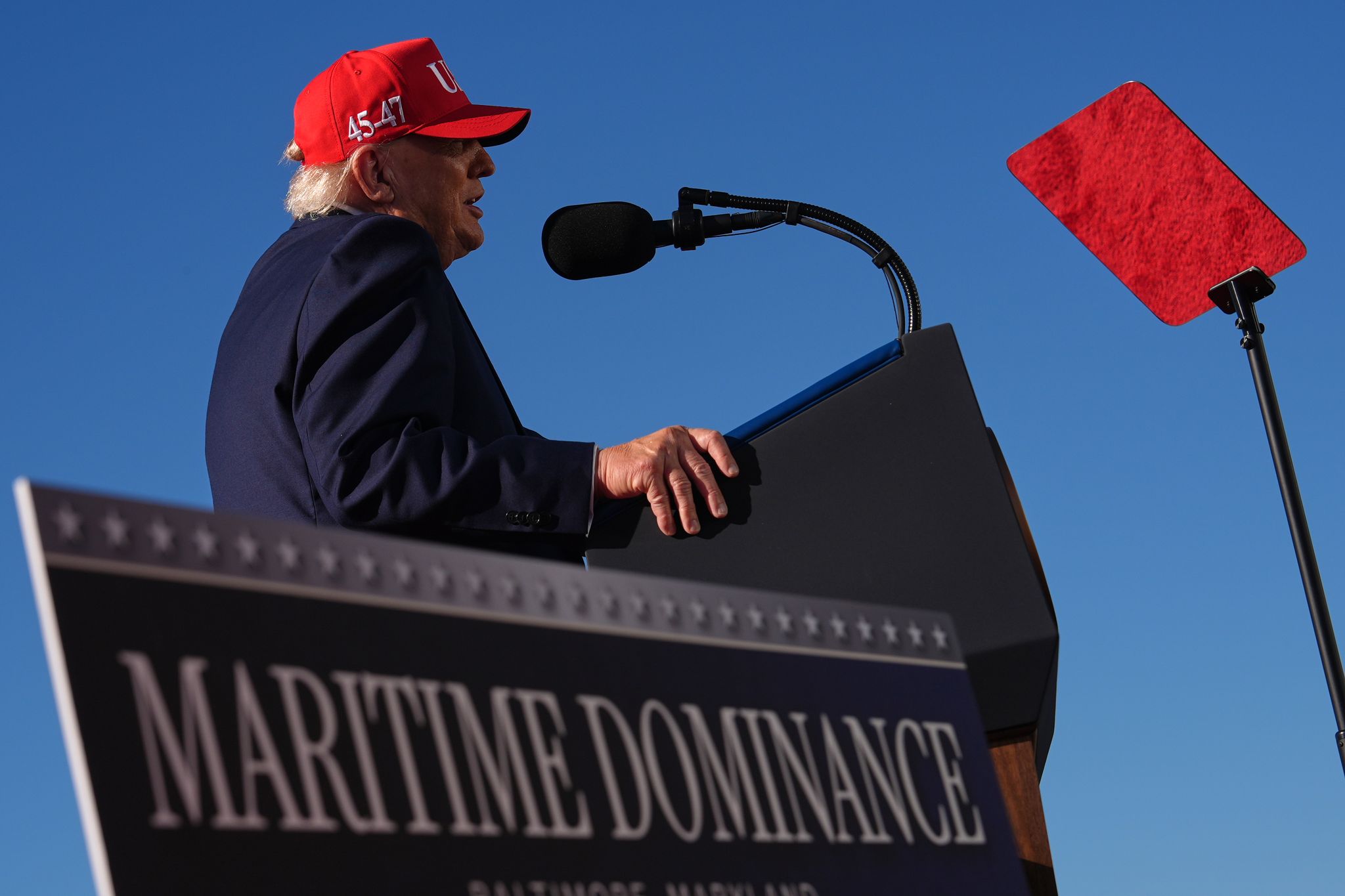 https://s.hdnux.com/photos/01/67/43/67/31342027/3/rawImage.jpg