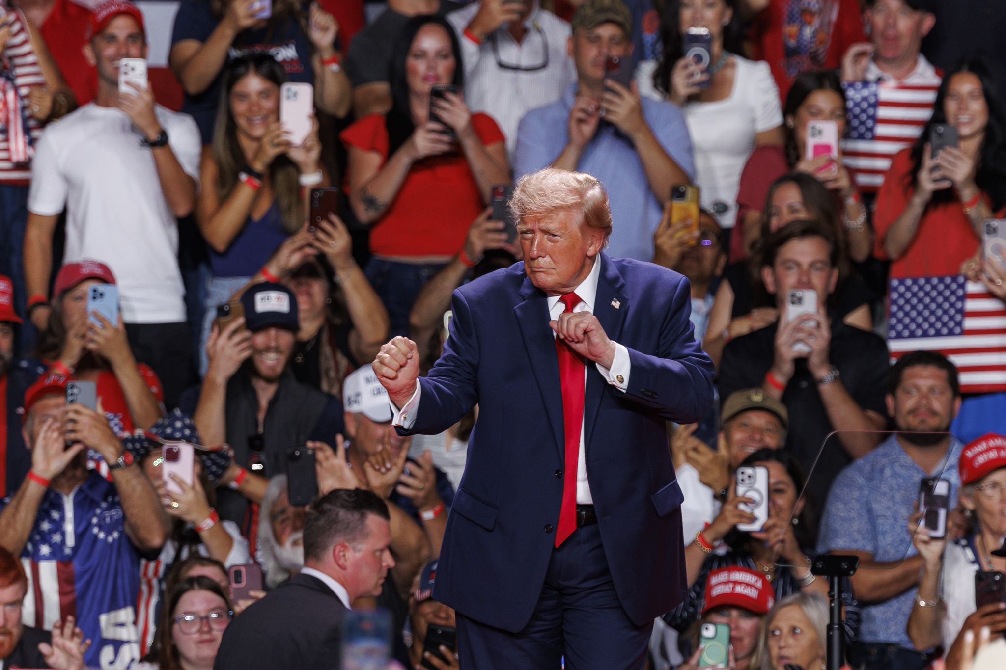 Trump repeated $5,000 check promise in San Antonio. Will they happen?